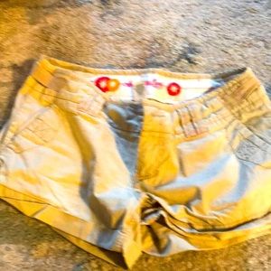 American Eagle khaki shorts